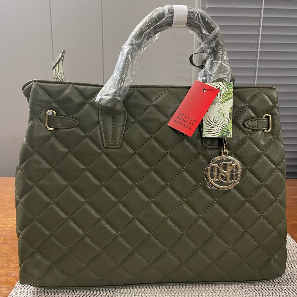 NWT Studio Bagley  Mischa vegan leather big diamond leather tote size large